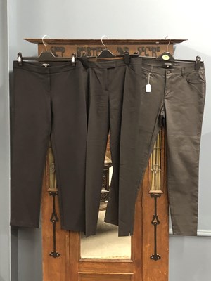 Lot 13 - Clothing - Three pairs of Lefayette 148 New...