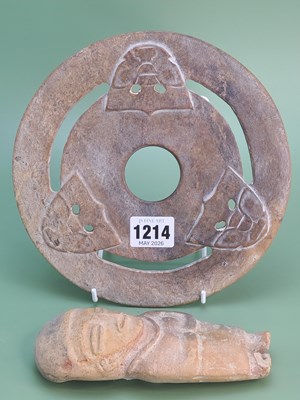 Lot 1214 - A Precolumbian terracotta figure H 15cm,...