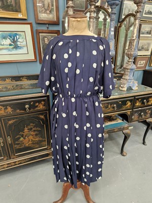 Lot 44 - Clothing -Dresses to include a size 16 navy...