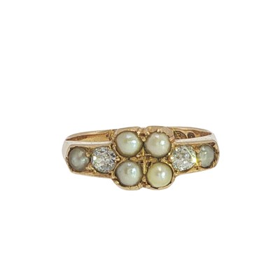 Lot 1054 - Antique 18ct hallmarked gold pearl and old cut...