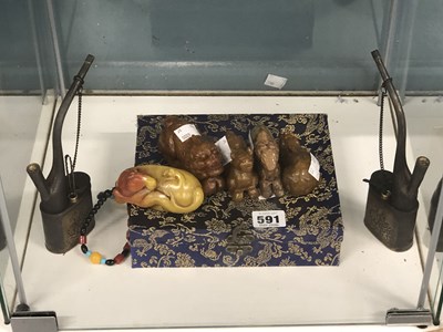 Lot 591 - Five Chinese hardstone animals, together with...