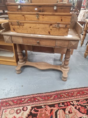 Lot 116 - A Victorian pine gallery back washstand with a...