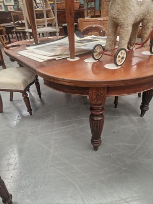 Lot 136 - A Victorian mahogany extending dining table,...