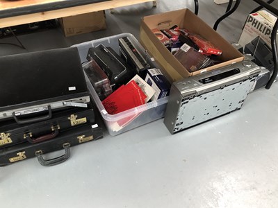 Lot 860 - Three vintage briefcases to include Samsonite,...
