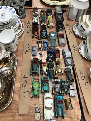 Lot 867 - A collection of diecast vehicles to include...