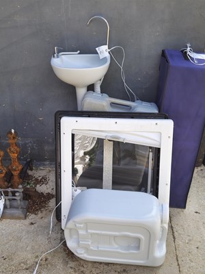 Lot 458 - A variety of caravan and motorhome parts,...