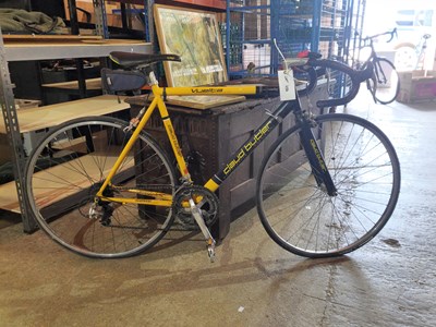 Lot 486 - A Claud Butler Vuela ale racing bike with 14...