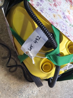 Lot 492 - A Karcher pressure washer