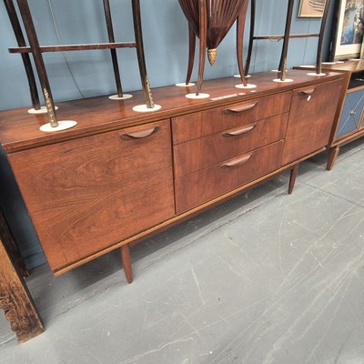 Lot 47 - A mid century retro teak sideboard H 79 W 183...