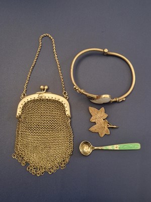 Lot 1153 - A mixed silver collection including a...
