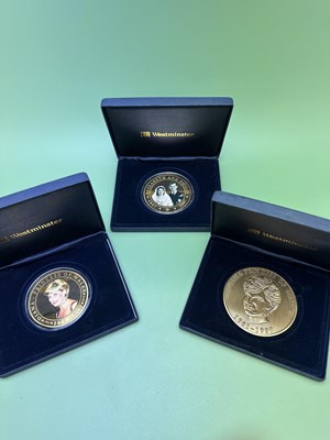 Lot 1145 - Commemorative coins to include two five-dollar...