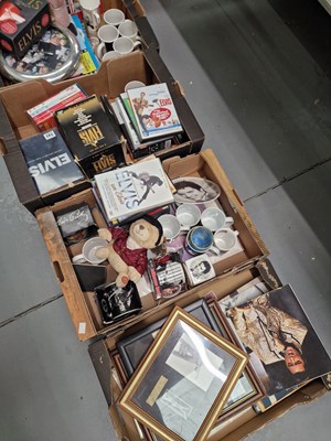 Lot 741 - Elvis collectables and memorabilia, including...