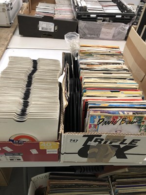 Lot 747 - Pop/Rock: approximately three hundred x 7"...