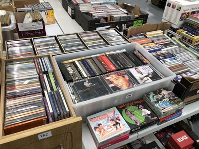 Lot 752 - Elvis/Rock 'n' roll/ Rockabilly: A large...