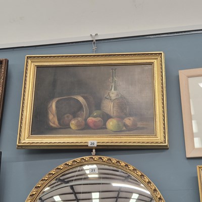 Lot 20 - 20th century Continental school, still life of...